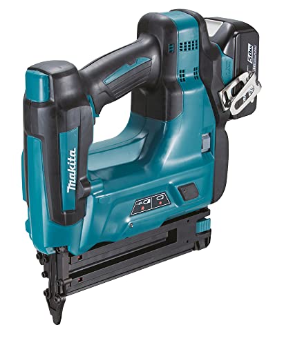 Cloueur 18V avec 2 Batteries 5Ah et Coffret