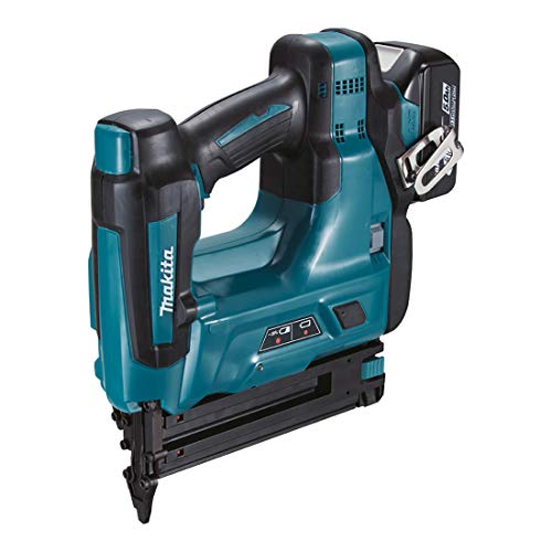 Cloueur 18V avec 2 Batteries 5Ah et Coffret